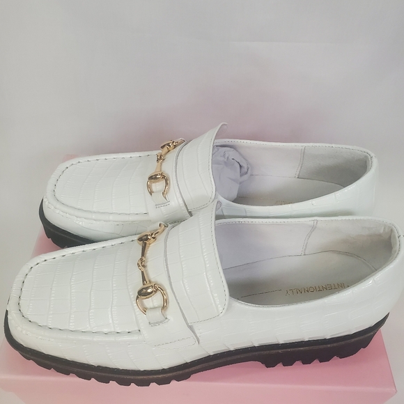 Intentionally Blank HK2 Women's Croc Leather Loafer | White | NIB | PICK SIZE - Picture 8 of 11